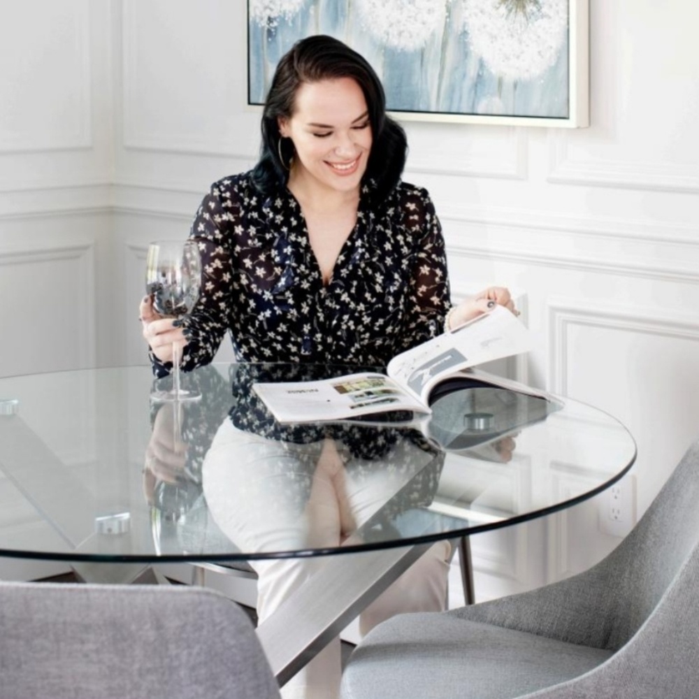 Meet your Posher, Samantha